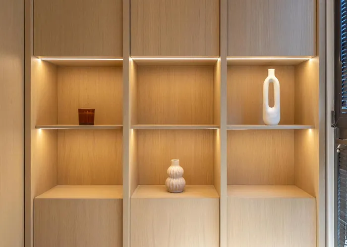Central Inn, New Bazaar Apartment